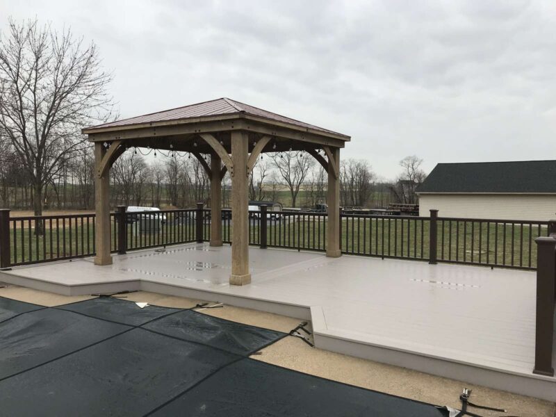 Because of our skills and experience, Atlantic Outdoors is an affordable and reliable choice for your deck ideas and images!